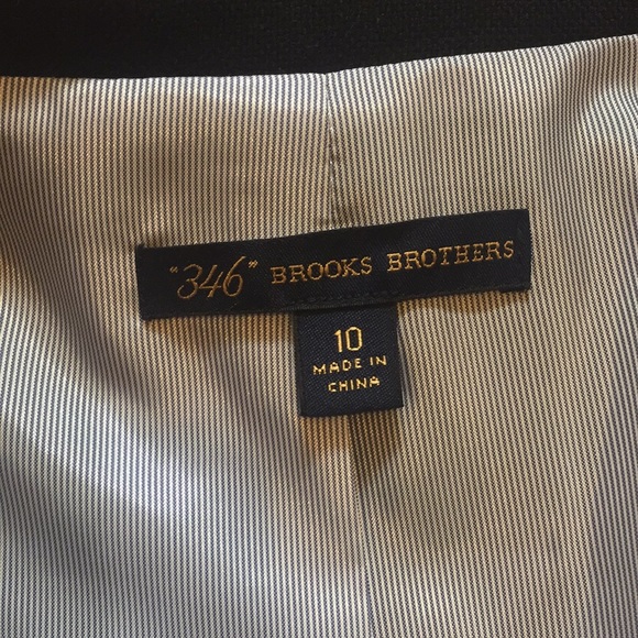 Brooks Brothers blazer - Picture 5 of 9
